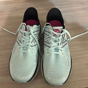New Balance Fresh Foam 1080 Sneakers